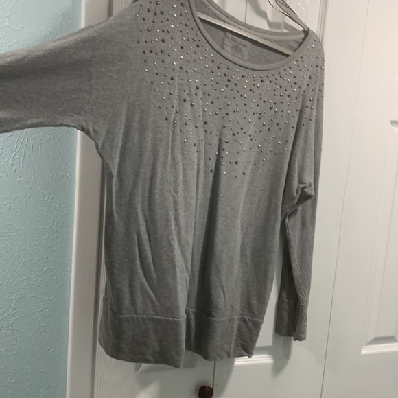 DKNY Jeans Sweater - Picture 3 of 6